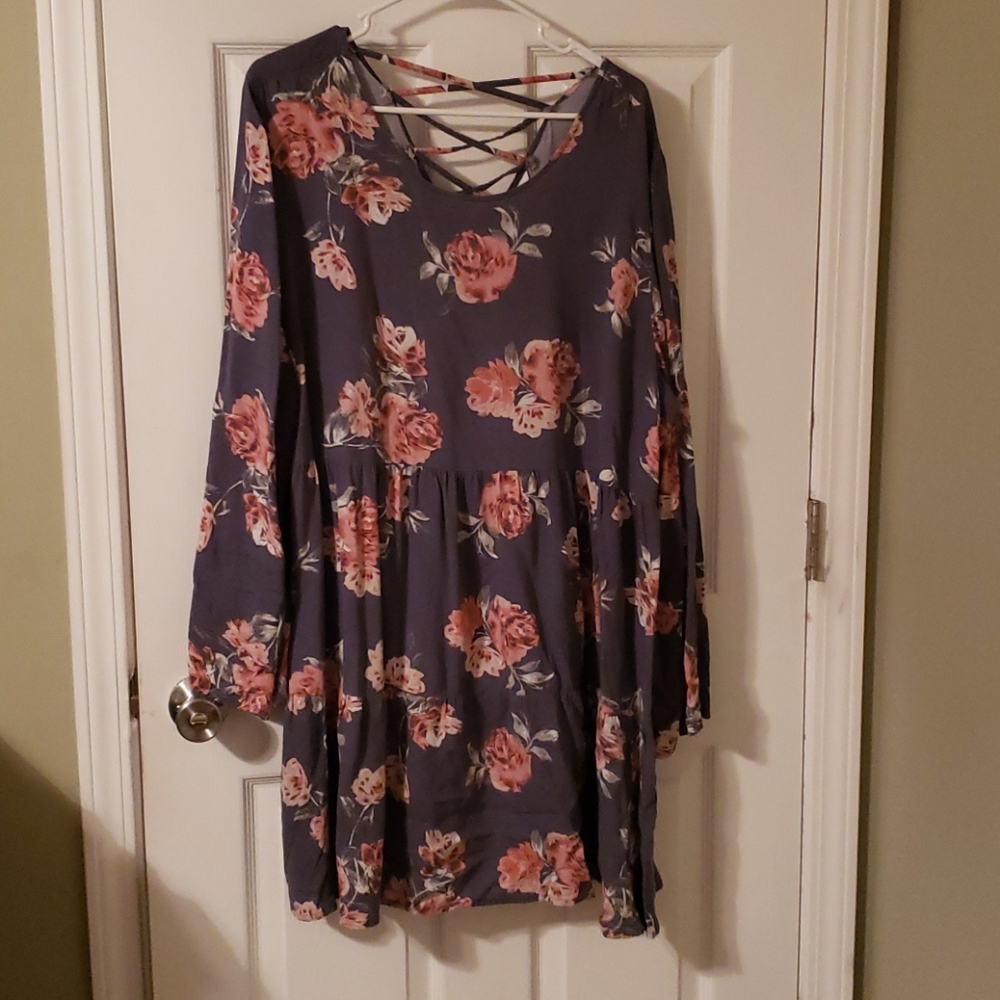Flowy dress/tunic